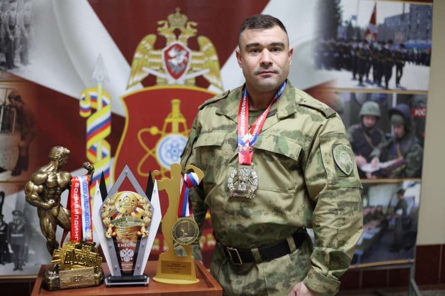 Росгвардеец-бодибилдер стал призером чемпионата России