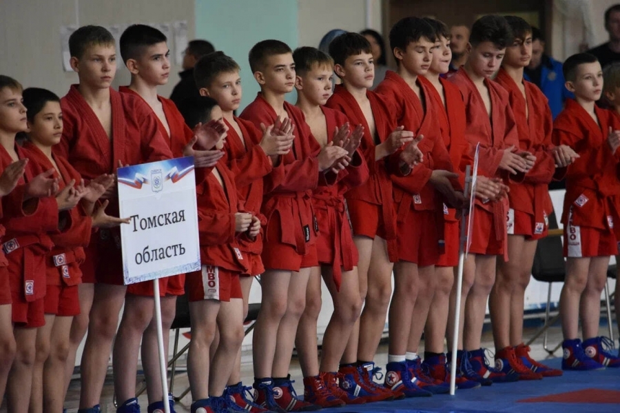 В Северске прошли открытые региональные соревнования по самбо В Северске прошли открытые региональные соревнования по самбо