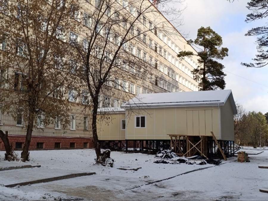 В медцентре №2 возводят новый модуль В медцентре №2 возводят новый модуль