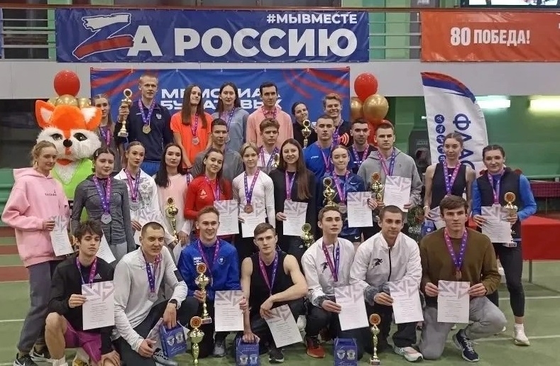 Северские легкоатлеты завоевывали медали на всероссийских соревнованиях в Омске Северские легкоатлеты завоевывали медали на всероссийских соревнованиях в Омске